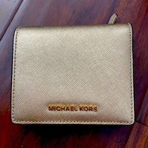 Michael kors wallet